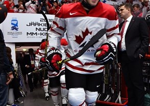 HELSINKI, FINLAND - DECEMBER 31: Canada's Roland McKeown #20 takes to the ice for warmup during preliminary round action at the 2016 IIHF World Junior Championship. (Photo by Matt Zambonin/HHOF-IIHF Images)


