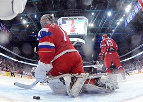 HELSINKI, FINLAND - JANUARY 4: Russia's Ilya Samsonov #1 turns as Team USA scores a first period goal during semifinal round action at the 2016 IIHF World Junior Championship. (Photo by Matt Zambonin/HHOF-IIHF Images)

